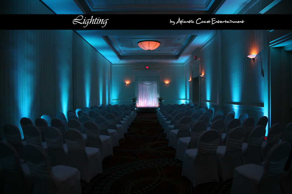 Wedding Ceremony Uplighting in blue at the Marriott in Groton CT