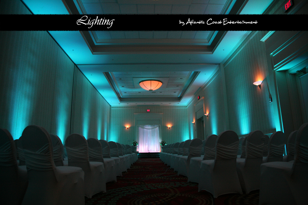 Wedding Ceremony Uplighting in turquoise at the Marriott in Groton CT